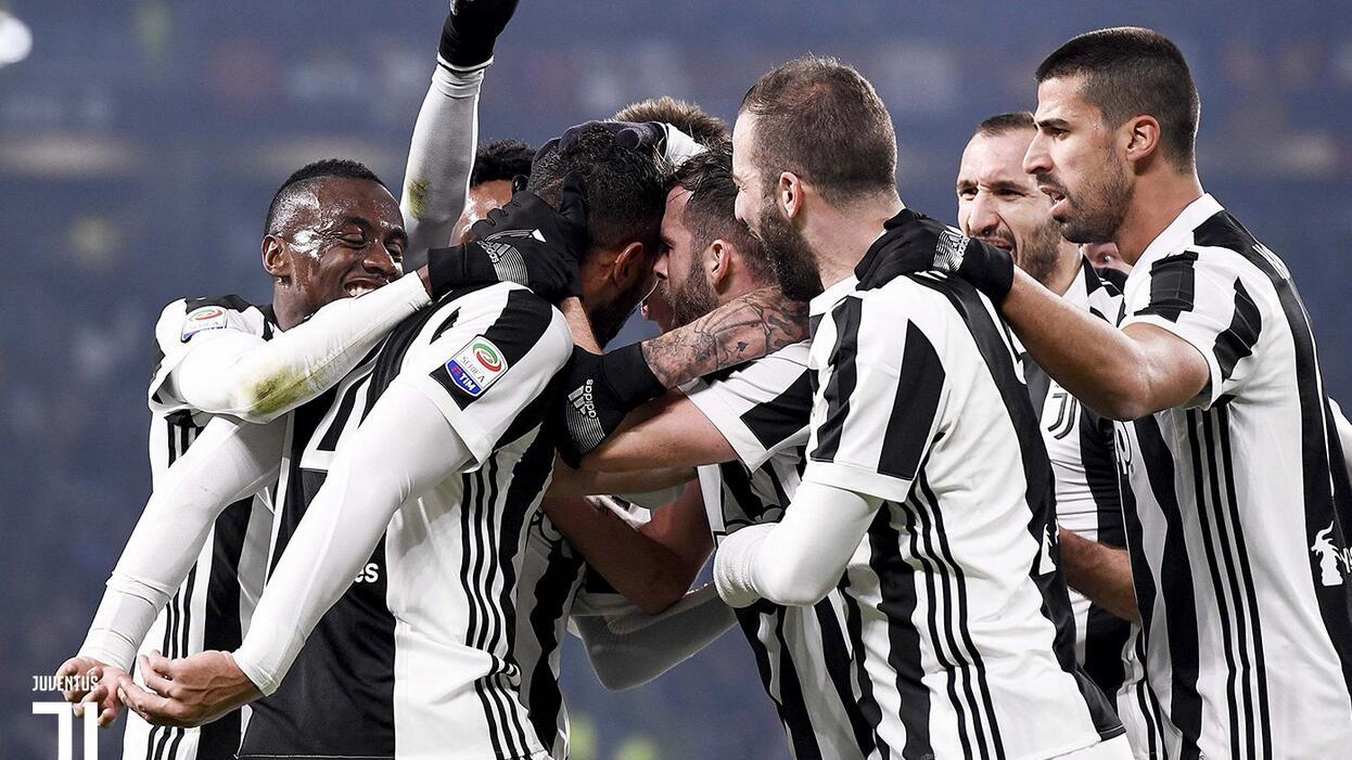 小贝：我希望梅西退役后住迈阿密，但他说只想住在诺坎普附近