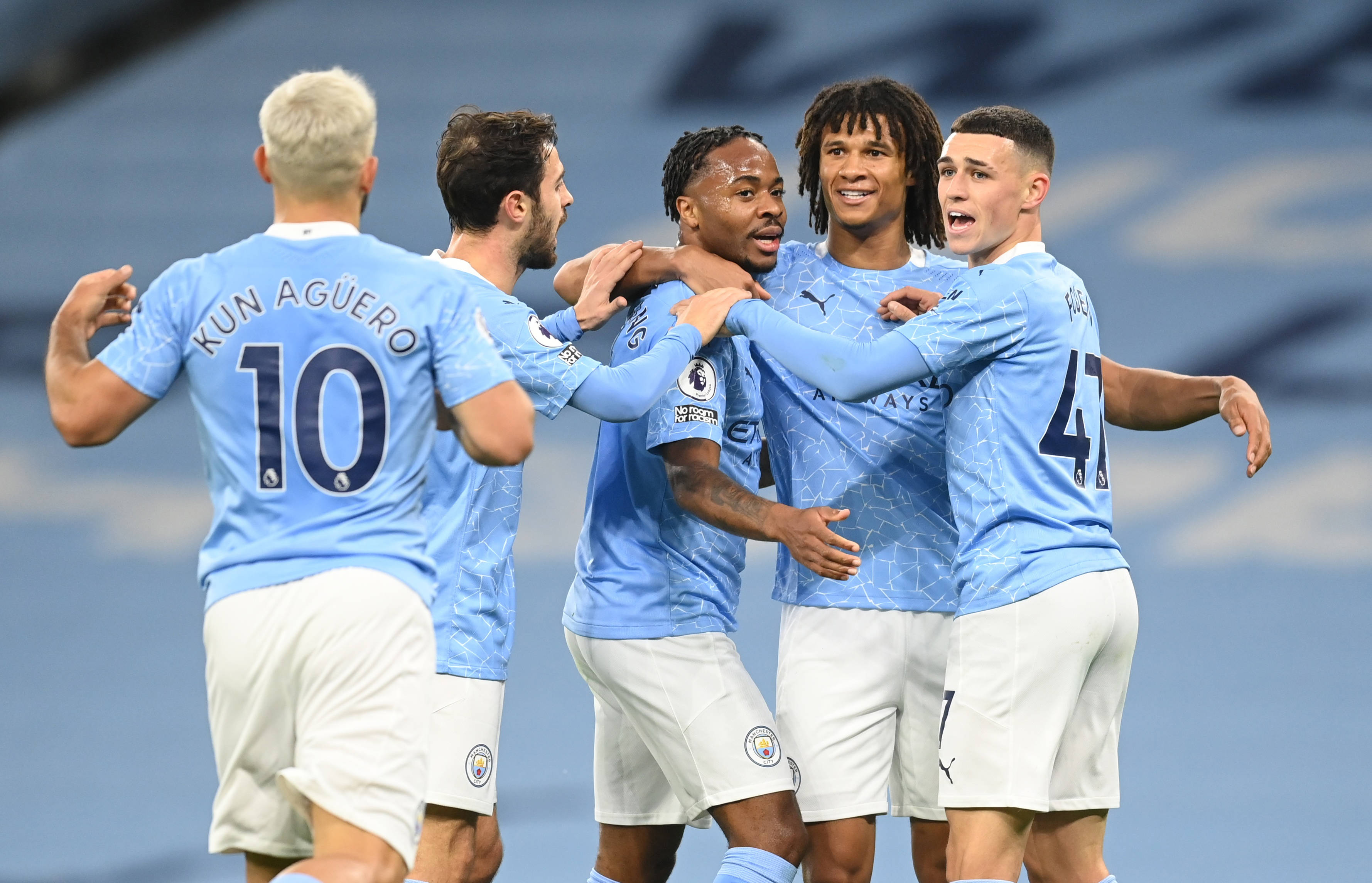 西媒：尤文、法兰克福以及斯图加特询价皇社中场苏契奇（西班牙媒体：尤文图斯、法兰克福与斯图加特已询问皇社中场苏契奇的报价）