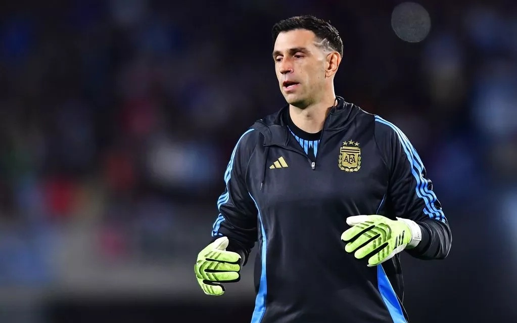 掘金伤病更新：约基奇&布鲁斯·布朗可出战与太阳一战（掘金伤情更新：约基奇、布鲁斯-布朗确认出战对阵太阳）