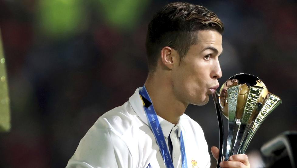 体坛女神盘点：新晋F1世界冠军女友，身材火辣的葡萄牙模特科尔塞罗