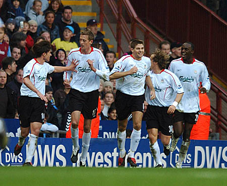 欧冠切尔西vs巴萨裁判安排：斯洛文尼亚裁判温契奇执法（欧冠切尔西战巴萨裁判确定：斯洛文尼亚裁判温契奇将执法）