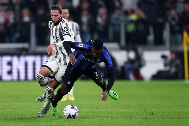 中超：上海海港3-1击败长春亚泰（中超：上海海港3-1战胜长春亚泰）