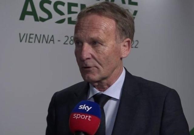 记者：明日拉米罗将携李睿跃出席国安赛前新闻发布会（记者称拉米罗将于明日联袂李睿跃出席国安赛前新闻发布会）