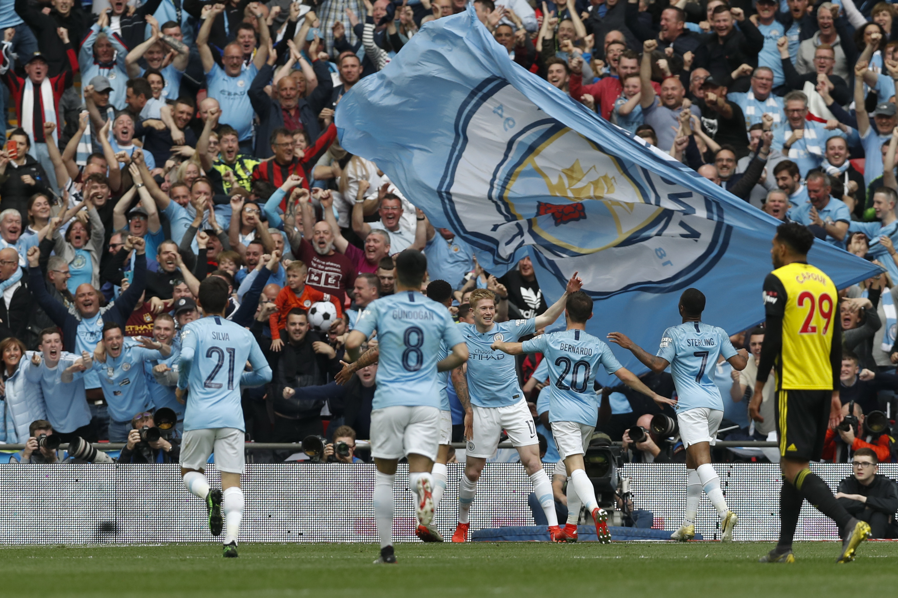 体坛周报：徐正源与成都蓉城中止续约谈判，可能重返韩K（体坛周报：徐正源与成都蓉城续约谈判告吹，或将回归韩职联）