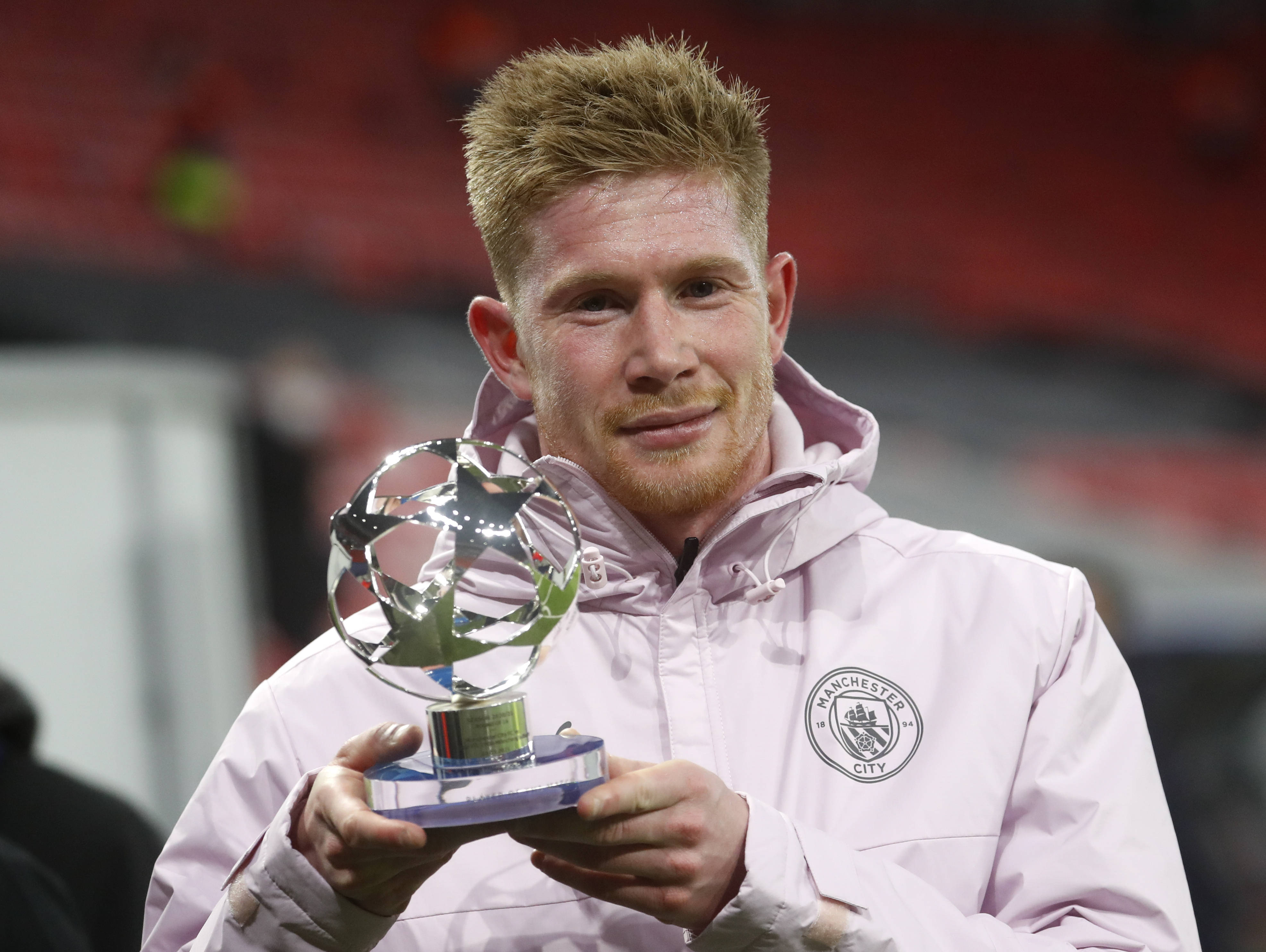 石川佳纯恨嫁宣言：很想三年内结婚 喜欢打高尔夫最近在学中国烹饪