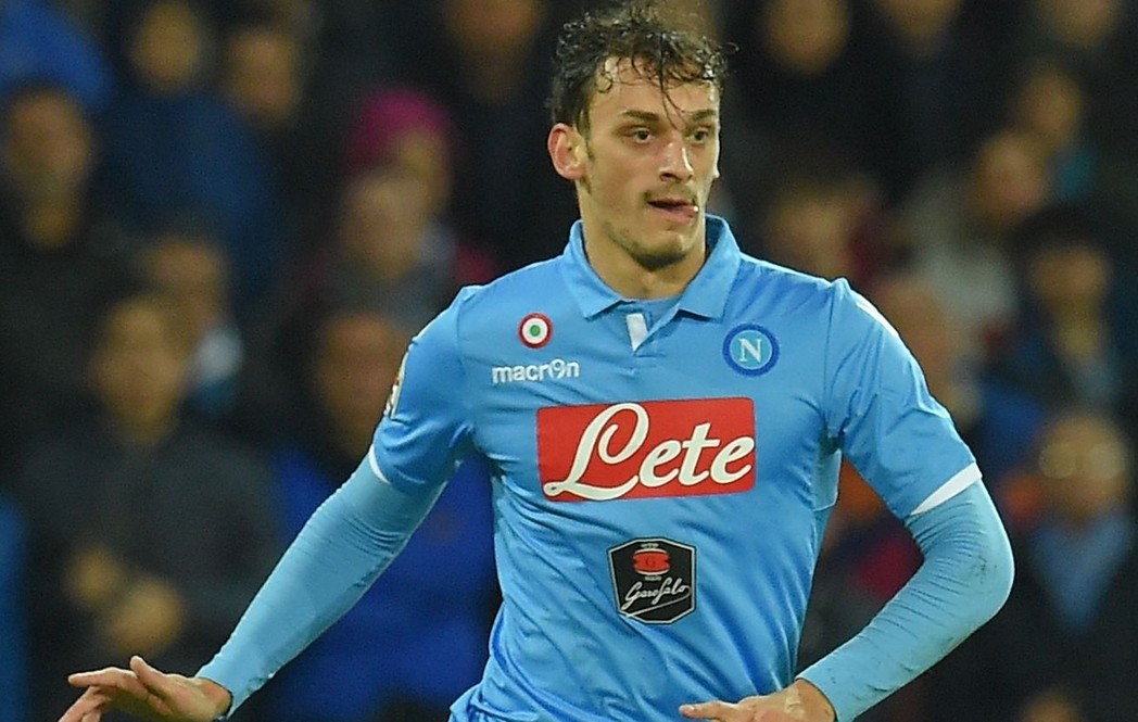 曼城斯特林梅开二度击败热刺