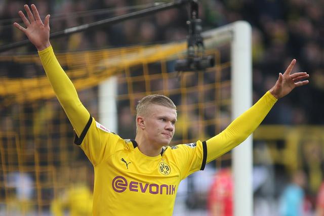 图片报：狼堡想挖多特体育总监凯尔，后者与多特合同到2027年（《图片报》：沃尔夫斯堡欲挖角多特体育总监凯尔，后者合同至2027年）