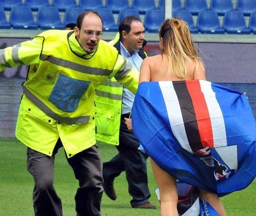 阿斯：皇马与苹果达成技术合作，将在虚拟现实等领域深度展开（阿斯：皇马携手苹果达成技术合作，面向虚拟现实等领域深化布局）