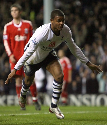 泰晤士报：竞标欧冠失败后，网飞考虑争夺部分英超转播权