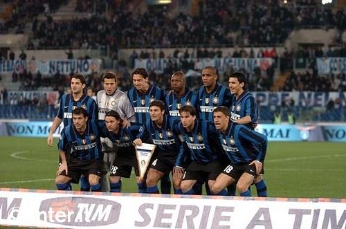 ESPN：曼联重点关注边翼卫引援，并且有7名中场目标（ESPN：曼联引援重心在边翼卫，中场候选多达7人）